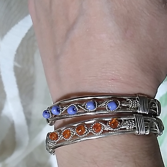 Lot of 2 Navajo Inspired Cuff Bracelets - Picture 4 of 4